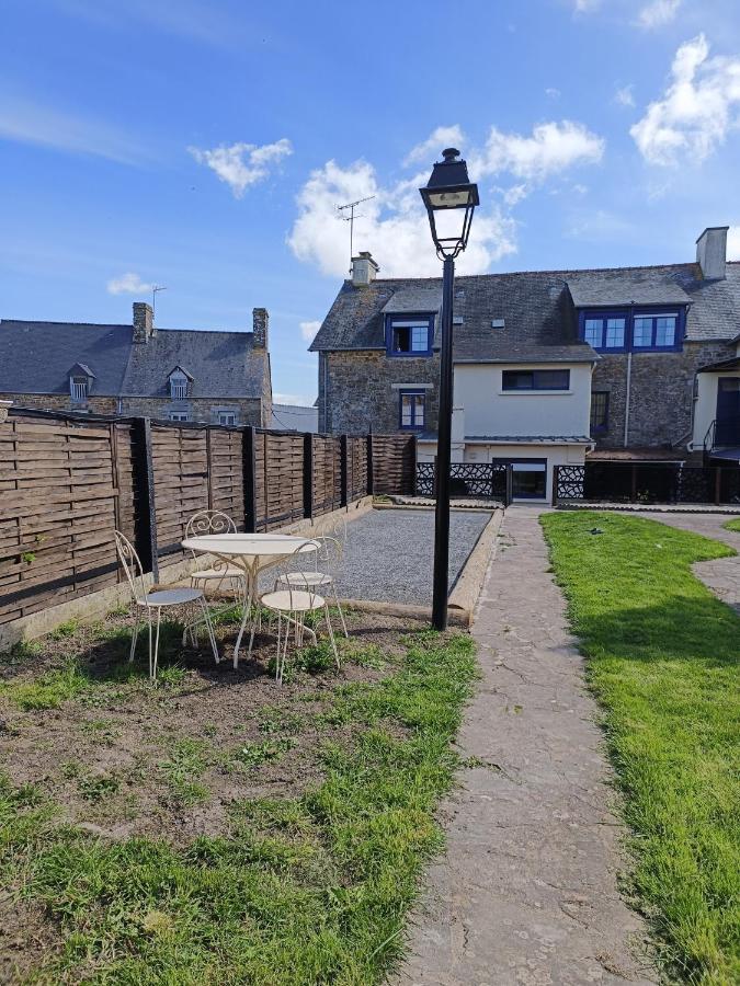 La Vallee Appartement Proche Du Mont Saint Michel Roz-sur-Couesnon Exterior photo